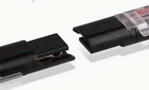 Connecteur en ligne pour serpent lumineux à lampes